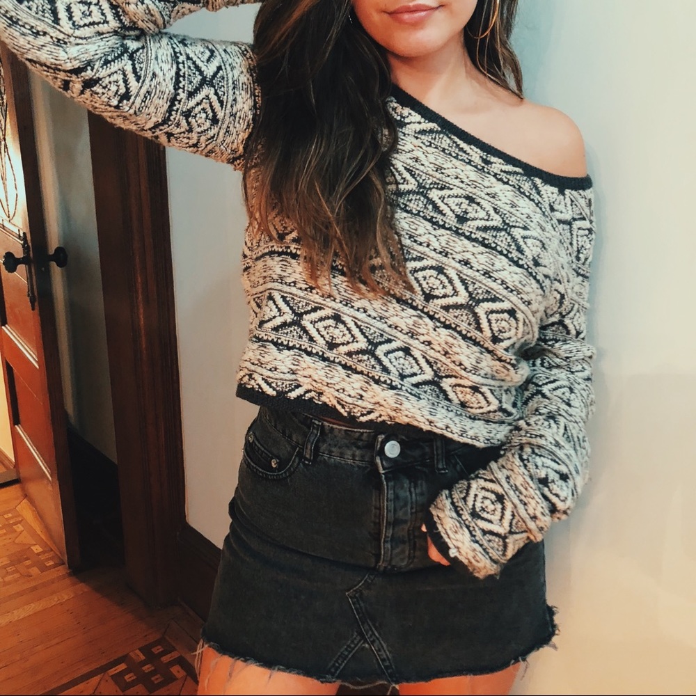 💫2 for $35 | Anthropologie Moth Cropped Sweater